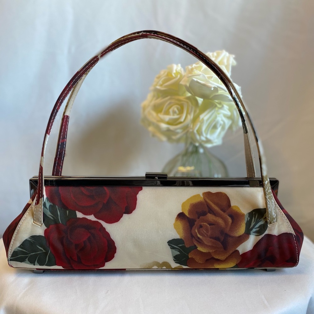 *Collectors item*Vintage floral print bag